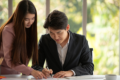 Corporate & Legal Investigator Buffalo NY conducting client intakes
